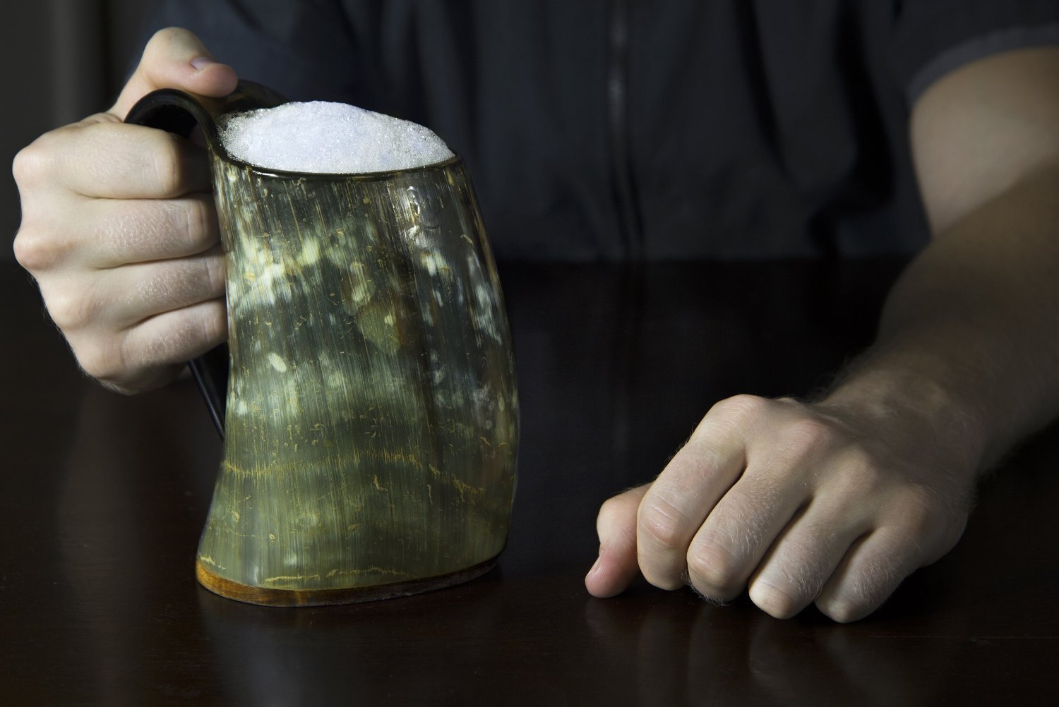 Details about   Viking Bar Mug Genuine Viking Drinking Horn Mug Tankard 26-30 Ounces Replica 