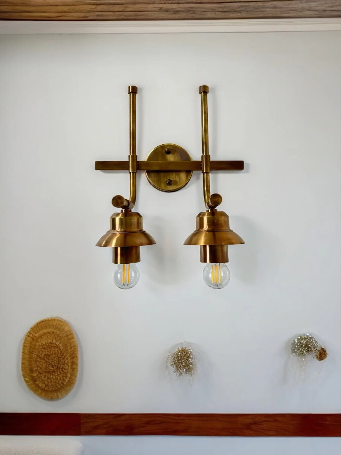 Dual Light Handmade Mid Century Vintage Look Pure Raw Brass Sputnik Rare Picture Light.