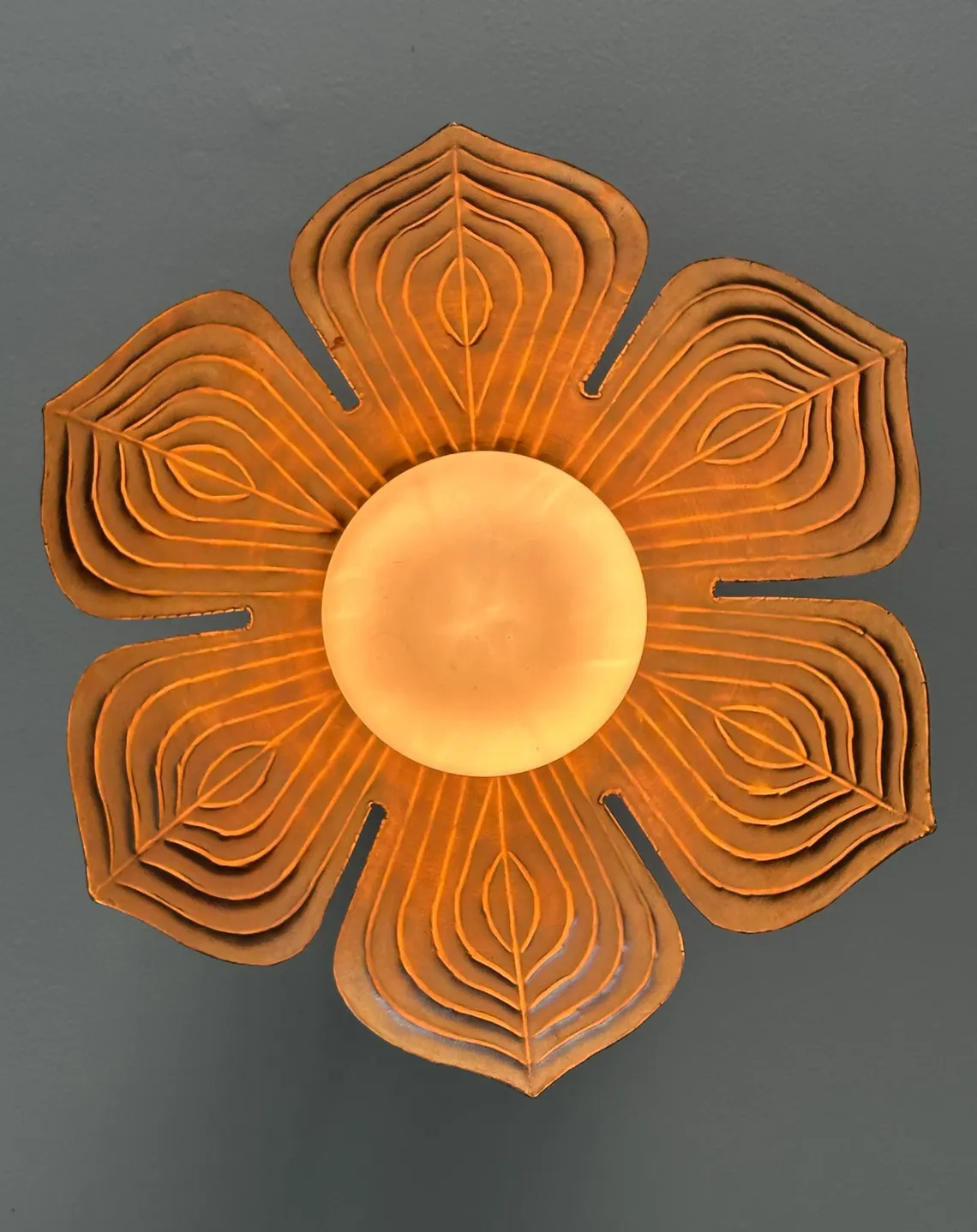 Handmade Brass Flower Pendant Light – Botanical Ceiling Fixture with Frosted Globe