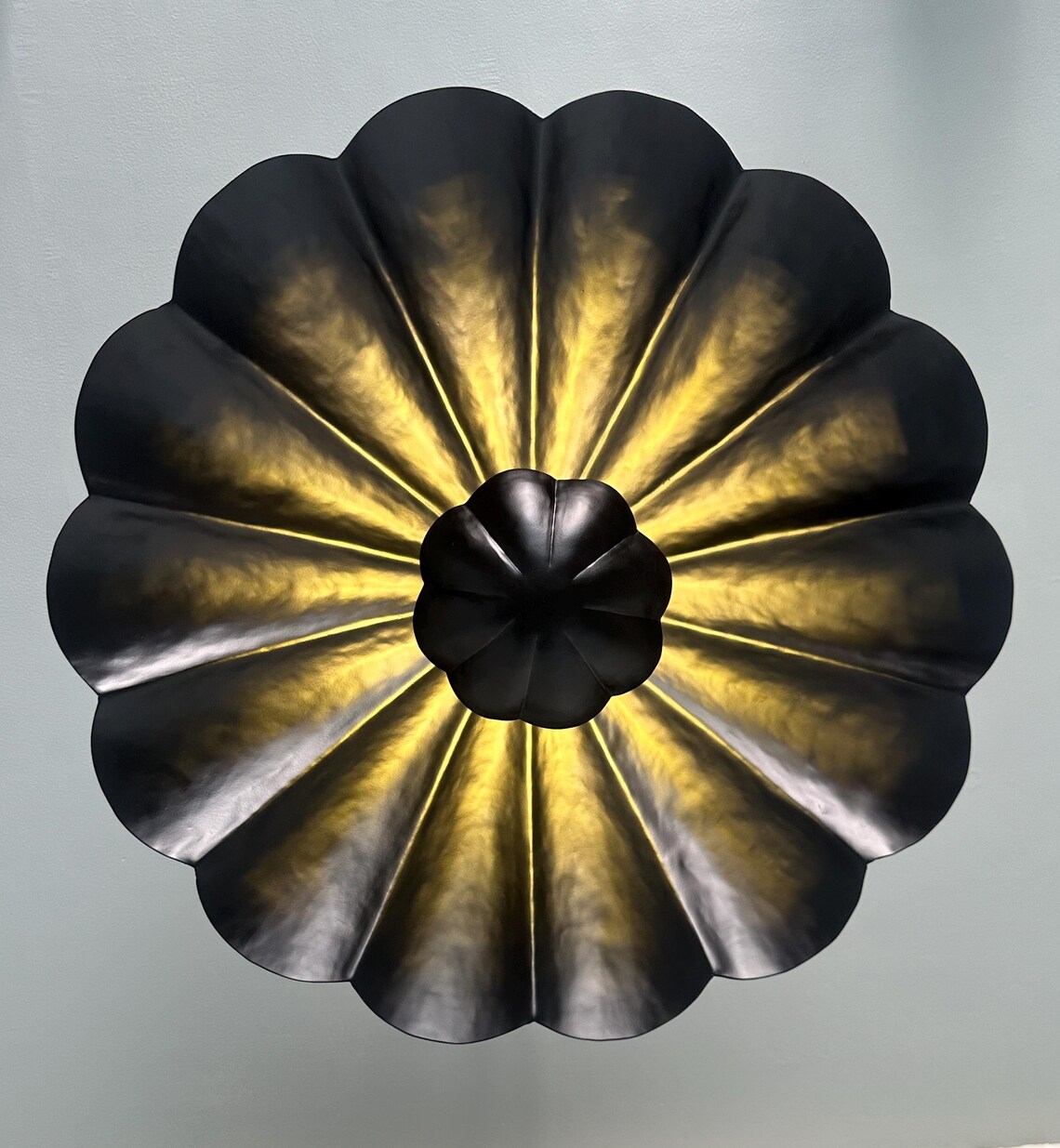 Modern Black Flush Mount Ceiling Light Fixture Flower-Inspired Minimalist Lighting